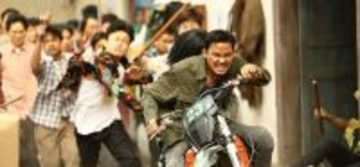 レジェンド復活！ トニー・ジャー最新作『ザ・レイジ』ムエタイアクションてんこ盛りの特報公開
