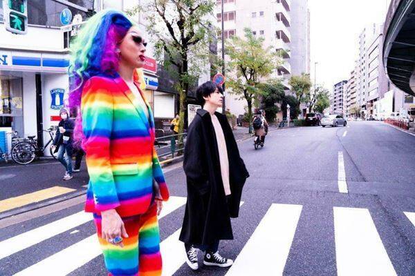 渋谷すばる×ドリアン・ロロブリジーダのオフィシャルインタビューが到着「何かのキッカケになってくれたら」