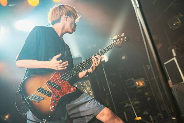 【ライブレポート】オレンジスパイニクラブ、「コロナ前を思い出す景色」となったクアトロでのツアーファイナル