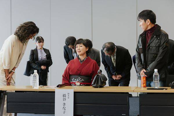 中島健人×長濱ねる『ラブ≠コメディ』ふたりを支える名バイプレイヤーたちの場面写真が到着