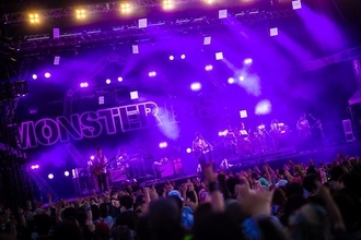 『MONSTER baSH 2026』＜8月23日／2日目レポート＞ 四国への愛と盟友の絆が讃岐の地に紡ぐ、情熱と興奮のステージ