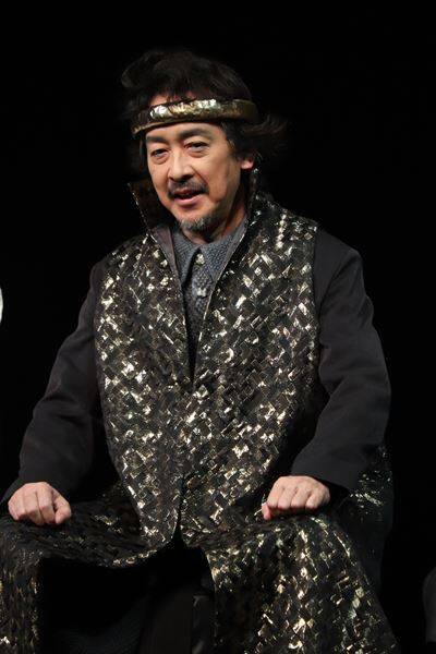 天海祐希が世界的ダンサー、アダム・クーパーと夢の共演「ご褒美です！」新作舞台『レイディマクベス』開幕