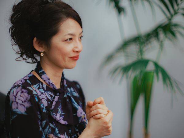 「目標は88歳までステージに立つこと」西村由紀江が40周年ベストアルバムで振り返る、バブルからストリーミング時代を生き抜いたピアノ人生