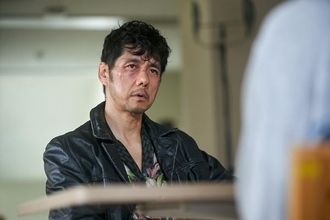 映画『時には懺悔を』新場面写真が解禁！ 西島秀俊の演技を中島哲也監督、役所広司らが絶賛