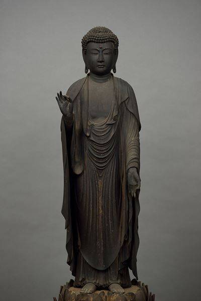 至高の仏像や国宝など名宝がずらり！ 三井家ゆかりの京都・真如堂の全貌に迫る展覧会が三井記念美術館で開催