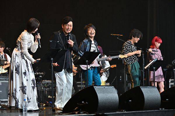 ゴスペラーズの黒沢 薫と乃木坂46の中西アルノがMCを務める『Spicy Sessions』が初ライブ　満員の観客に届けた“セッションという音楽”【オフィシャルレポート】