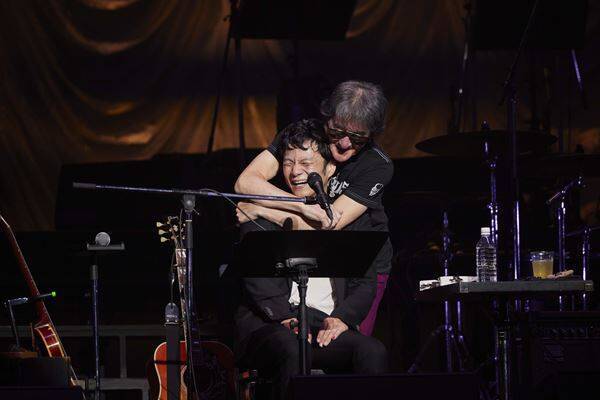 奇妙礼太郎 自身初・史上最大規模の日本武道館公演『1976』ライブレポート！豪華ゲストとともに7,000人を魅了【オフィシャルレポート】