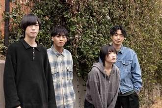 yutoriが明かすメジャーデビュー1年目の本音と音楽的成長――「弱い自分のままでもいい」ミニアルバム『心の微熱』に込めた等身大の思いとは