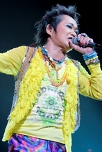 ライブ映像『忌野清志郎 完全復活祭 日本武道館2008』がリマスター映像＆音声で発売！未公開写真を含むアートワークもリニューアル