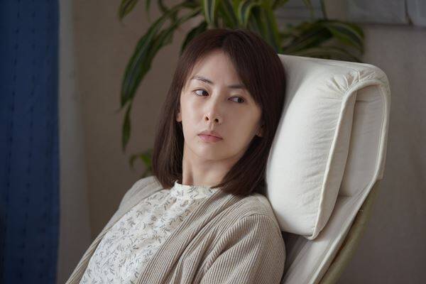 映画『未来』松坂桃李＆北川景子の家族写真、細田佳央太らの緊迫カットなど、劇中写真解禁