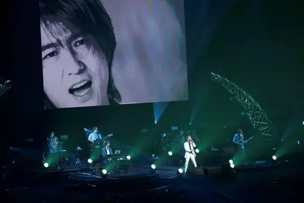 DEEN、大黒摩季＆押尾コータローをゲストに迎え日本武道館公演開催　「ら・ら・ら」大合唱