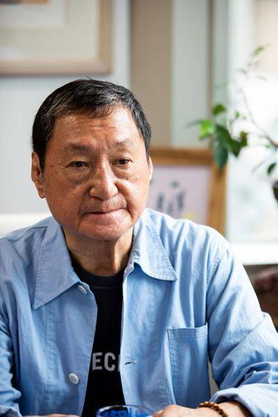 南佳孝が語る、初の自主制作作品『いくつになっても遊びたりない』に込めた思い――デビュー53年目の自由すぎる創造の秘密に迫る