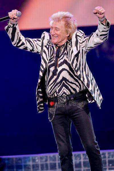 ロッド・スチュワート、120分間ノンストップでファンを魅了　約15年ぶりの来日公演『One Last Time』オフィシャルレポート