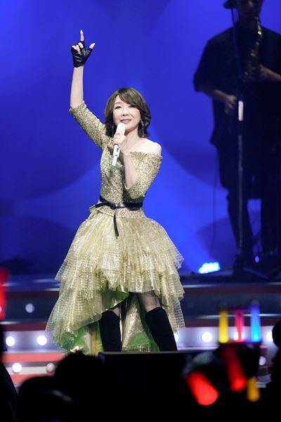 伊藤 蘭、キャンディーズ名曲12曲と趣里との特別共演で魅了　ツアー東京公演レポート【オフィシャルレポート】