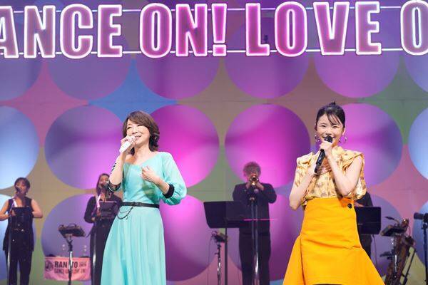 伊藤 蘭、キャンディーズ名曲12曲と趣里との特別共演で魅了　ツアー東京公演レポート【オフィシャルレポート】