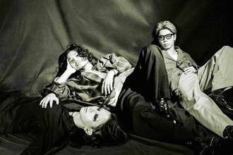 SIX LOUNGE、初のコラボ曲「おどるらいおん feat. 上野羽有音（TETORA）」配信スタート