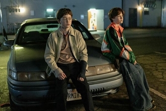 映画『THE MONKEY／ザ・モンキー』オズグッド・パーキンス監督コメント公開「この映画は不条理コメディ」