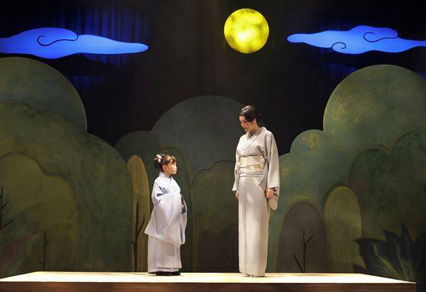 藤原紀香＆村方乃々佳が熱演！ 『まんが日本昔ばなし』劇場、舞台写真＆コメントが到着