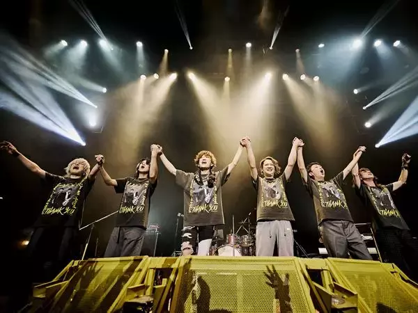 【TETSUYA & Like-an-Angelライヴ特集 PART1】TETSUYA、ヴォーカルとベースの二面性で魅了──音楽人生の全てを見せた〈「TETAUYA BIRTHDAY CELEBRATION」LIVE 2025“THANK YOU”〉 1st＆2ndライヴ全網羅レポート