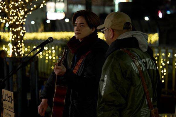 岩﨑大昇が歌う“優しい世界”――山下智久との再会で見つけたもの