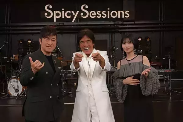 音楽番組『Spicy Sessions』最新回の収録レポート到着！MCの黒沢 薫と中西アルノの濃密なインタビューも公開