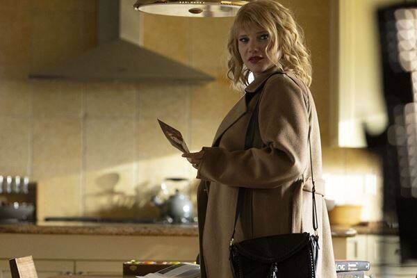 記憶を失う病に侵された頭脳派ヒットマンが挑む、人生最期の完全犯罪『殺し屋のプロット』──マイケル・キートン主演、アル・パチーノ共演【おとなの映画ガイド】