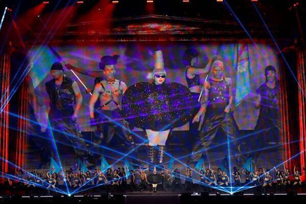 渡辺直美、ピン芸人で初めて東京ドーム完売！超満員45,000人が集結したコメディーショーに豪華サプライズゲストが多数登場！