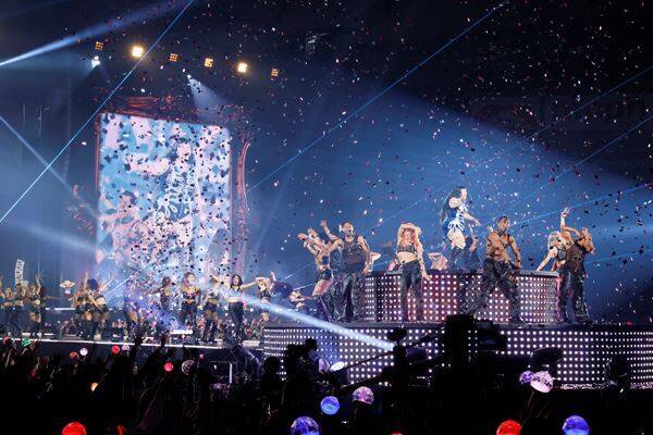 渡辺直美、ピン芸人で初めて東京ドーム完売！超満員45,000人が集結したコメディーショーに豪華サプライズゲストが多数登場！