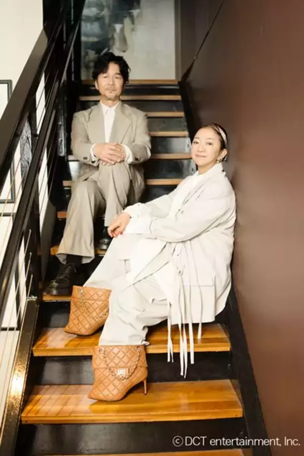 DREAMS COME TRUE、アルバム『THE BLACK ◯ ALBUM』収録曲MV公開、アリーナツアーの衣装のコラボなどを発表