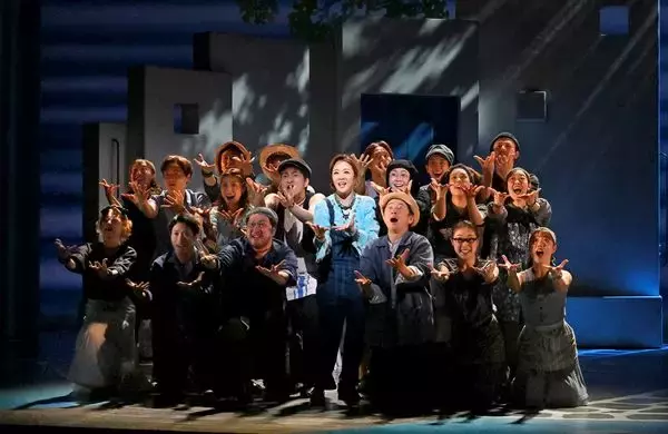 劇団四季『マンマ・ミーア！』横浜公演開幕　最終通し舞台稽古の写真が到着