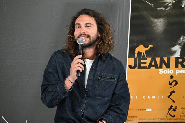 ジャン・レノが自らの半生を語るひとり舞台『らくだ』東京ほか全国11都市で　劇中に日本も登場
