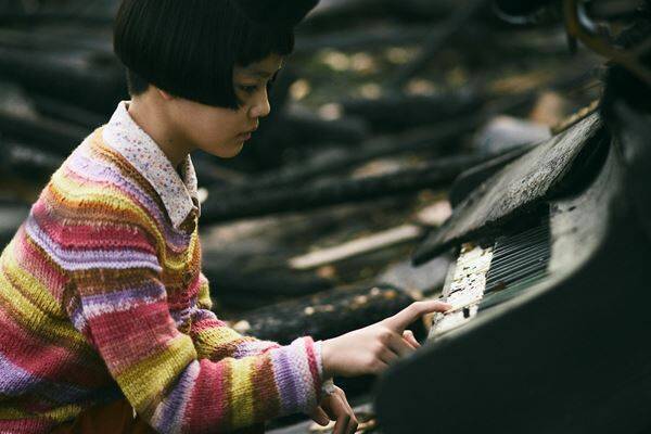 二階堂ふみ、岡田准一が「今観るべき作品」と太鼓判『わたしの知らない子どもたち』新予告編＆キャストコメント到着