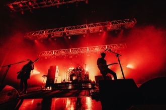 凛として時雨の自主企画『トキニ雨#17』ゲストにキタニタツヤを迎えた東京公演のオフィシャルレポート到着