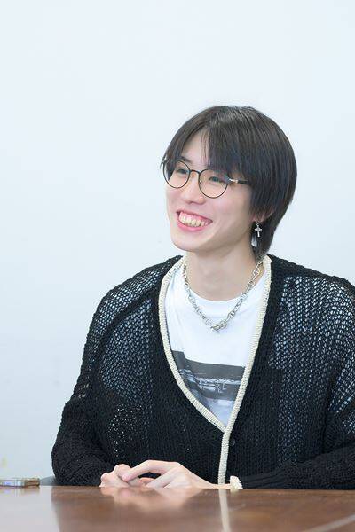 【Gum-9 インタビュー】「秘密」から新曲「プライドガール」へ、バイラルヒット後の変化と全国ツアー『Bloom Beyond』への本音