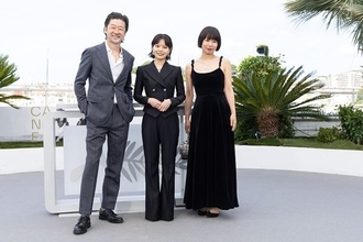 岸井ゆきの初カンヌで感涙！ 映画『すべて真夜中の恋人たち』4分間のスタオベに浅野忠信も歓喜