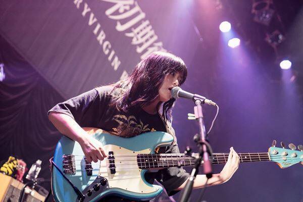 東京初期衝動、メジャーデビュー後初となるワンマンライブをレポート「今、君に会いに来ました！」