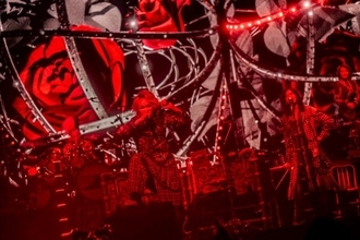 BUCK∞TICK、全国ツアー『BUCK∞TICK TOUR 2025 -ナイショの薔薇の下-』グランドフィナーレ日本武道館公演 のオフィシャルレポート到着！