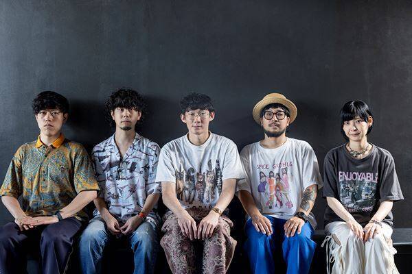 DENIMS×ジュースごくごく倶楽部「ロングコートダディの単独ライブで言ってくださった言葉はめっちゃ支えになっている」