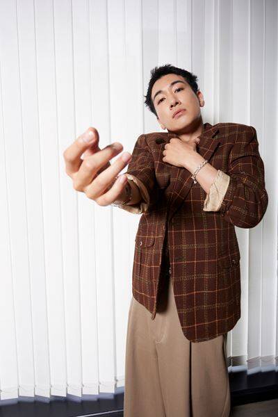 s**t kingz、2年ぶり主催フェス『会社』開催経緯を語る「頭から最後まで、ずっと楽しい瞬間を作りたい」――新曲・こっちのけんととのコラボ制作裏話も
