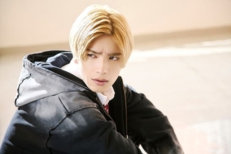 高橋恭平が鋭い眼光でメンチを切る！『山口くんはワルくない』新場面写真公開