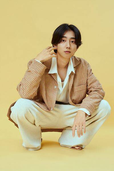 あなたはいくつ答えられる？ 八村倫太郎＆駒木根葵汰が1999年クイズにチャレンジ！