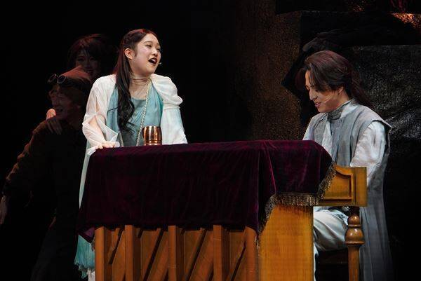 新劇場の幕開けを飾るスペクタクル『AmberS-アンバース-』、感情を揺さぶる物語が始動