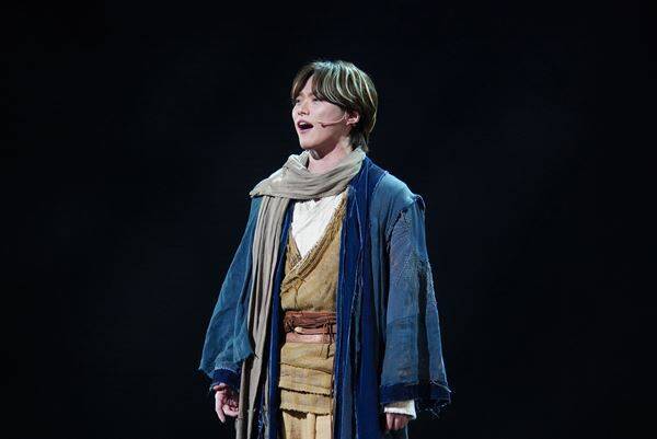 新劇場の幕開けを飾るスペクタクル『AmberS-アンバース-』、感情を揺さぶる物語が始動