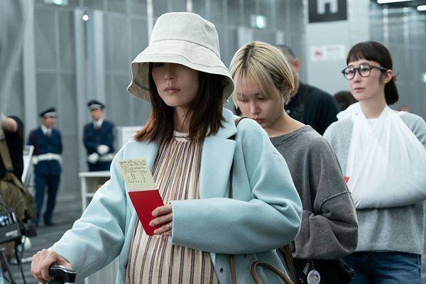 犯罪にハマる！ 有村架純×黒木華×南沙良の『マジカル・シークレット・ツアー』──闇の中で輝く一瞬【おとなの映画ガイド】