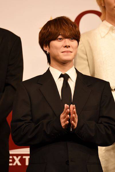 来月開場の新劇場「EX THEATER ARIAKE」オープニングラインナップ発表会に出演者ら14名が集結