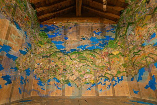 『能登とartists』横浜・そごう美術館で　能登半島地震から2年。能登への想いを作品にする11組が参加