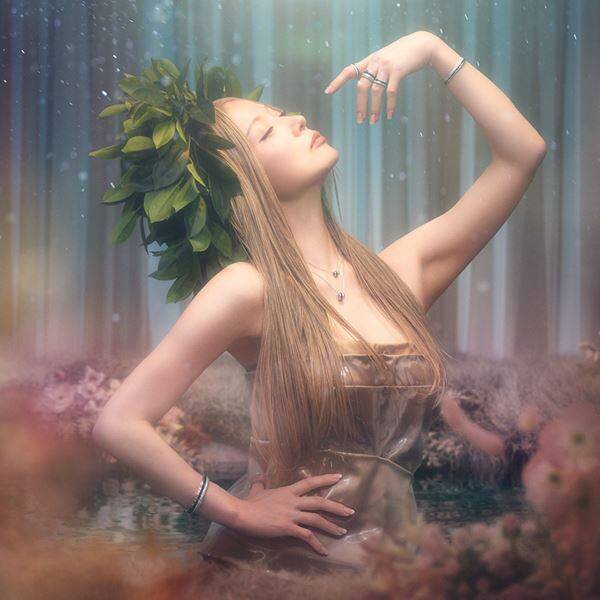 椎名林檎、仏・ハイジュエリーメゾン、ブシュロンとのコラボレーションソングのスペシャルMV公開