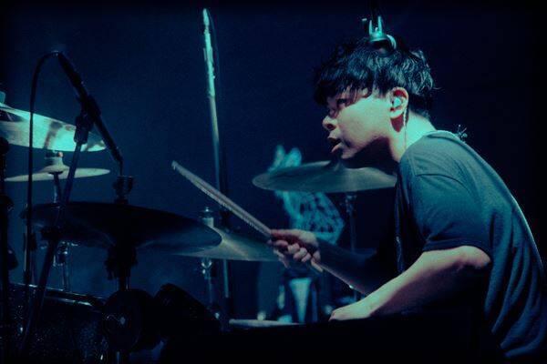 ルサンチマン、バンド史上最大規模のリキッドルームの夜！チケット完売で会場を揺らした『一生モノツアー』集大成