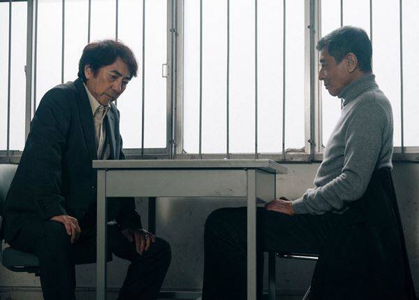 舘ひろしの最高傑作！『港のひかり』──いまをときめく藤井道人監督と、レジェンド木村大作撮影監督がタッグ【おとなの映画ガイド】