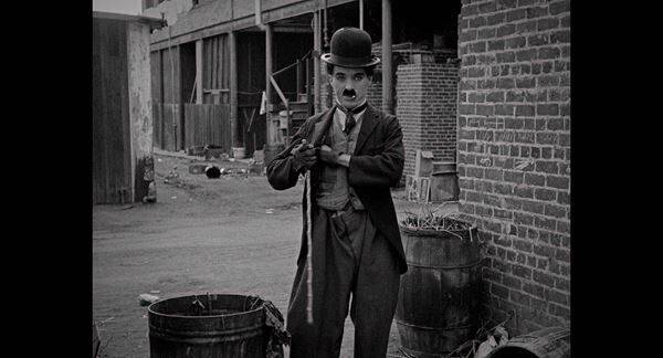 『チャップリン』日本版本ビジュアル公開 「チャールズ・チャップリン監督作セレクション」開催も決定